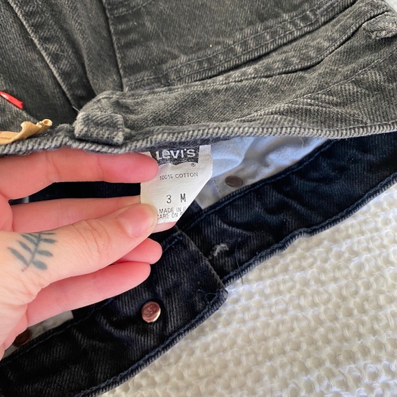 Vintage Levi’s High waisted Jeans - Picture 4 of 4